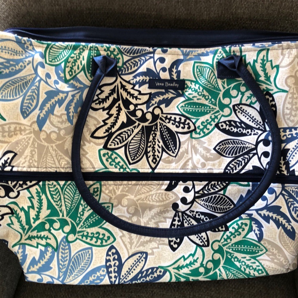 Vera Bradley NWT Expandable Travel Tote